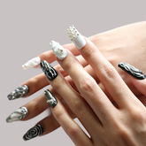 Monochrome Muse - Mixxnails