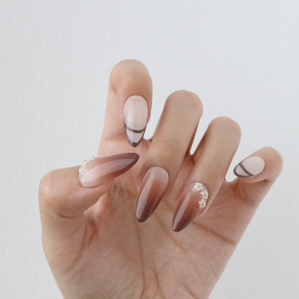 Mocha Horizon - Mixxnails