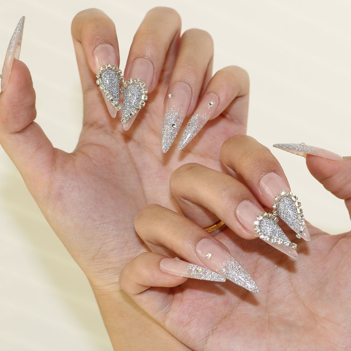 Cupid’s Touch - Mixxnails