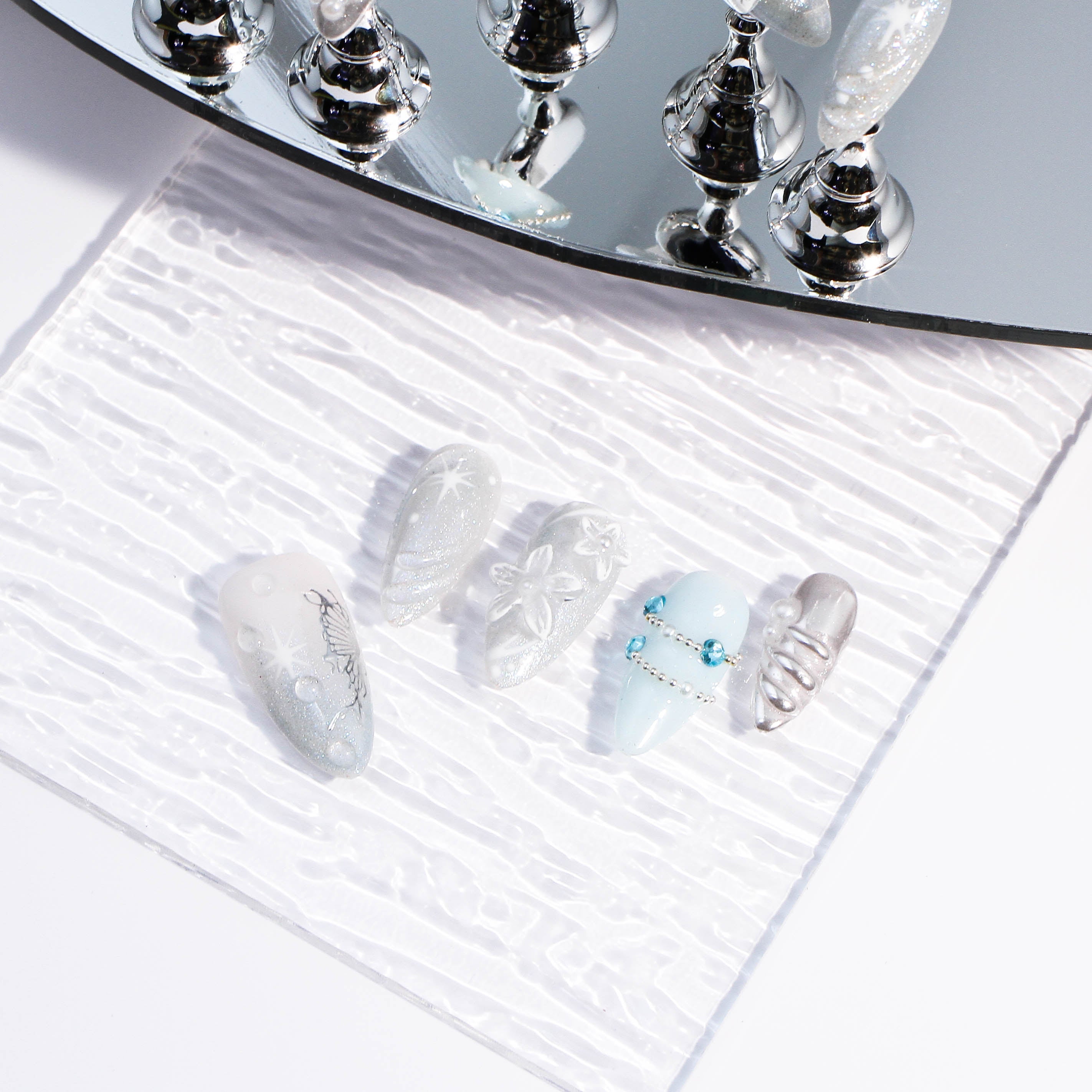 Morning Frost - Mixxnails